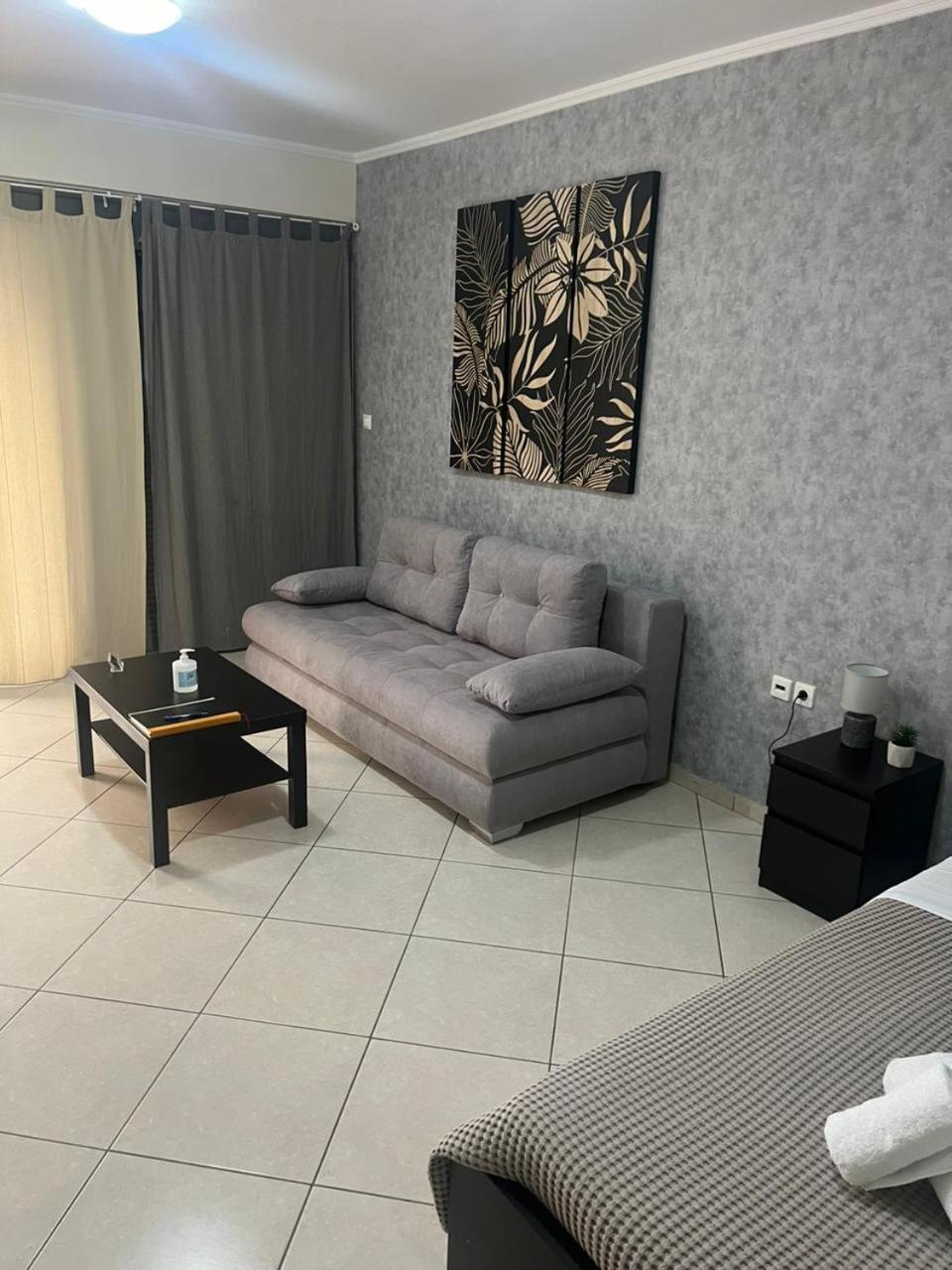 Avr Airport Deluxe Suites 4 Markopoulo Mesogaias Екстер'єр фото